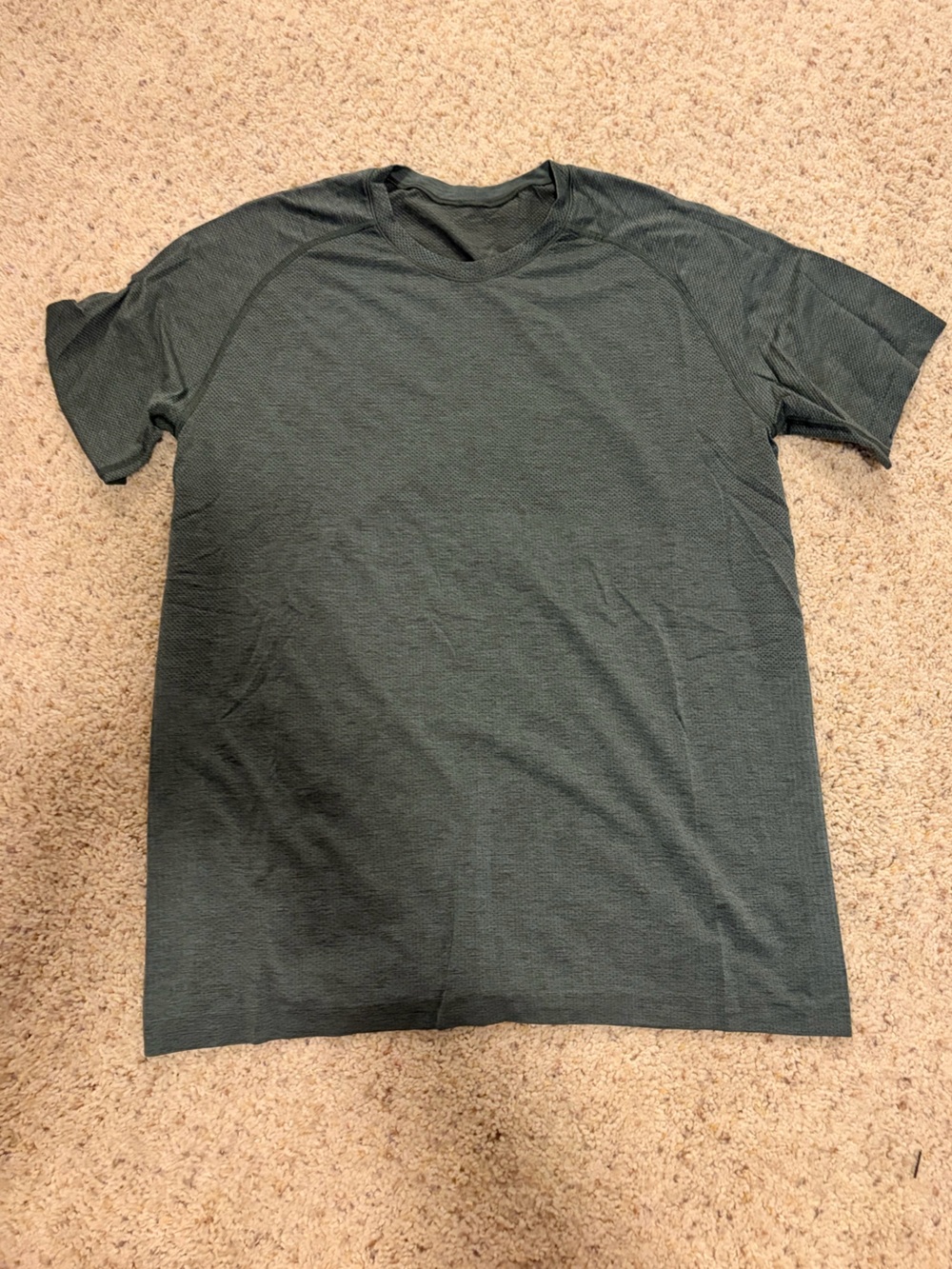 Lululemon Metal Vent Tech 2.0 Short Sleeve Men’s - Dark Green